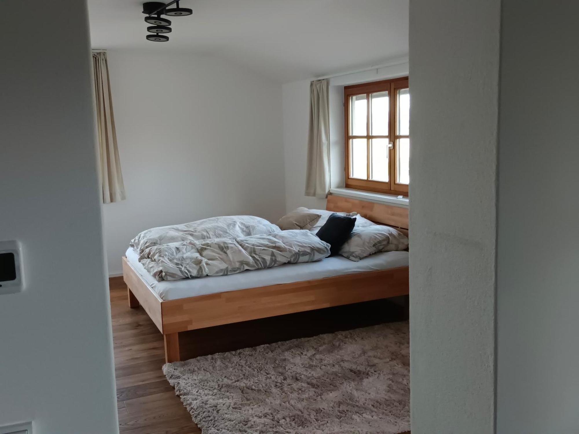 Naehe Gmunden 4 *